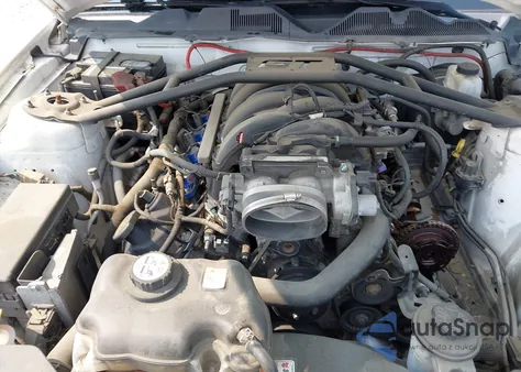 2010 Ford Mustang Gt z USA, uszkodzony, nr VIN 1ZVBP8CH6A5132010